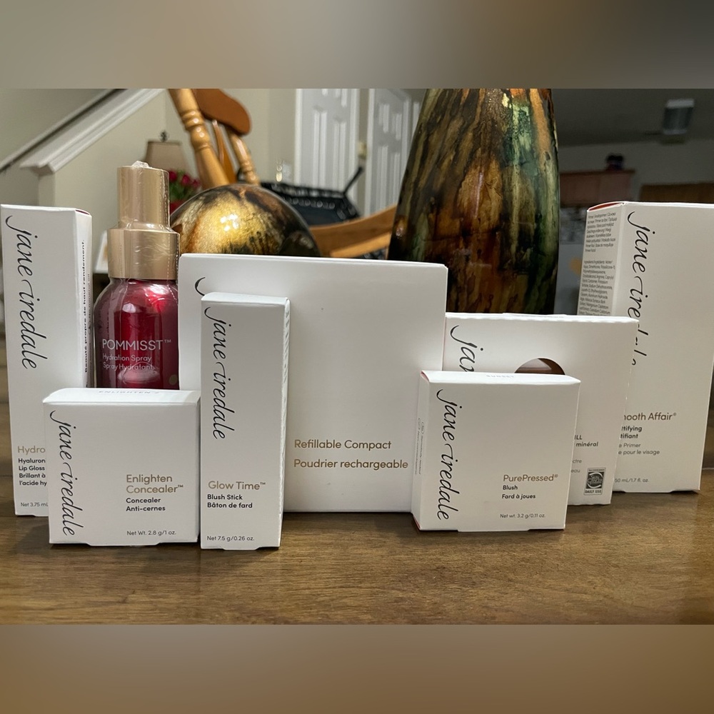 ***SOLD***Jane Iredale Makeup